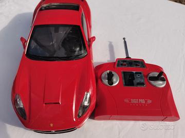 Ferrari telecomandata 