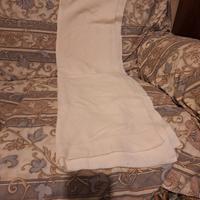 CAROL & CO  Sciarpa bianca, per una donna elegante