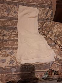 CAROL & CO  Sciarpa bianca, per una donna elegante