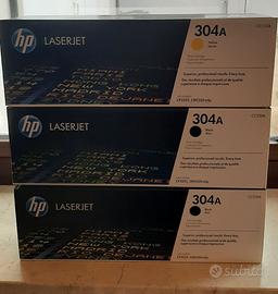 Lotto 3 Toner HP 304A Originali (2 Nero+1 Giallo)