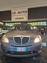 Lancia Ypsilon 1.2 Versus 155 mila chilometri