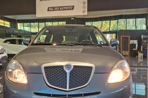Lancia Ypsilon 1.2 Versus 155 mila chilometri
