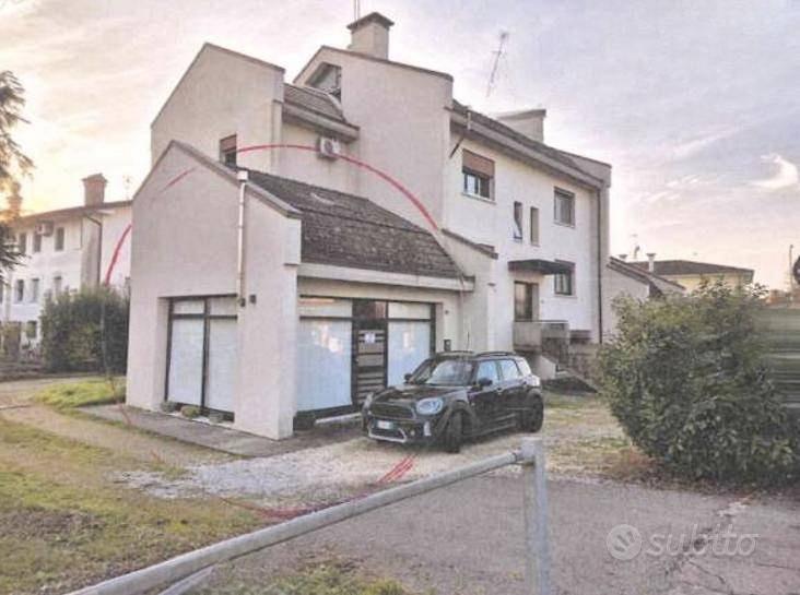 Immobile in asta di 70 m² con 2 locali a Meolo - Vista 2