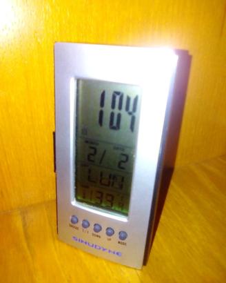 Orologio da tavolo sveglia calendiario termometro