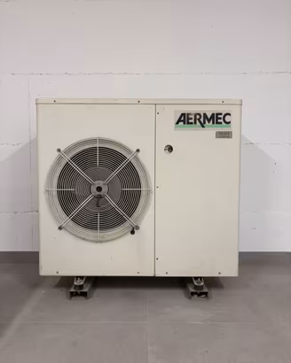 Aermec ANL050A  refrigeratore aria-acqua