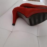 Scarpe rosse n.37