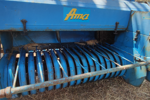 Pressa fieno ama 183 verde