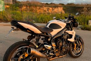 Triumph street triple 675 2012