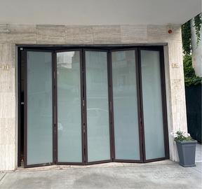 Portone scorrevole A cm296 x L cm375