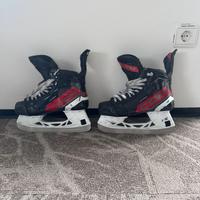 Pattini da hockey CCM FT6