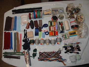 Lotto articoli di merceria-