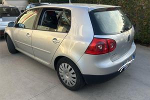 Golf 5 1,6 benzina