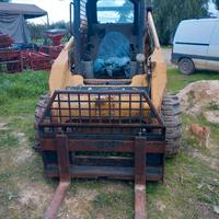 Bobcat,forche,benna e betoniera