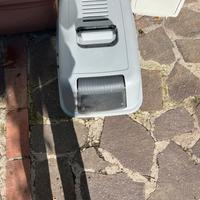 Lettiera chiusa porta basculante