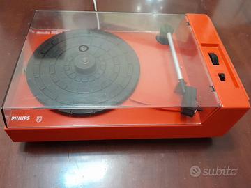 Giradischi  Philips 5120 corrente e batterie.
