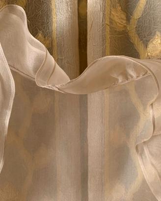 Coprispalle in velo colore beige