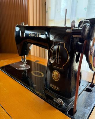 Macchina da cucire Singer 15 M originale