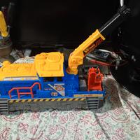 Treno giocattolo con luci e suoni