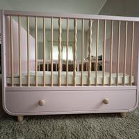 Lettino con cassetto 60x120 rosa