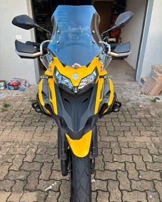 Benelli Trk502x gialla 2021