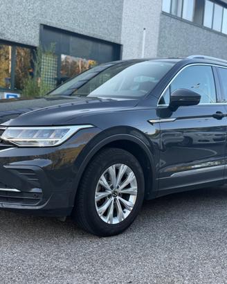 Volkswagen Tiguan 2.0 TDI 150 CV SCR*Automatik*Tel