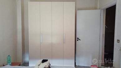 armadi 4 ante + letto + 2 comodini