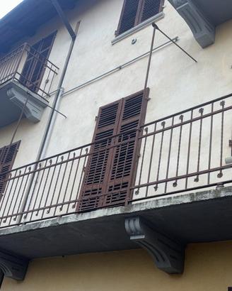 Casa ad albugnano 