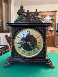 Orologio ODO antico con mori