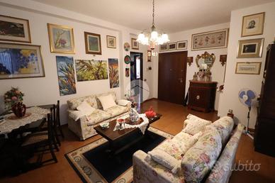 2 LOCALI A CAGLIARI