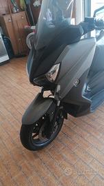 Yamaha x max 400