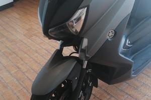 Yamaha x max 400