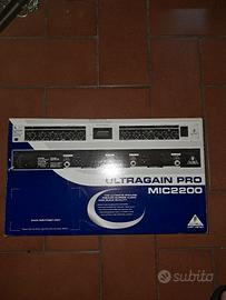 behringer ultragain pro mic 2200