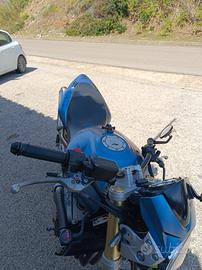 Hornet 600 2005