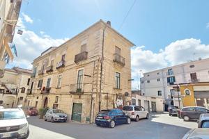 Appartamento in fabbricato d'epoca