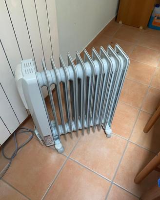 Radiatore e termosifone Delonghi