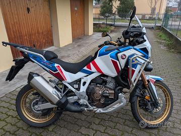 Honda Africa Twin 1100 adv sport dct