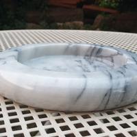 Posacenere o svuotatasche in marmo anni '70