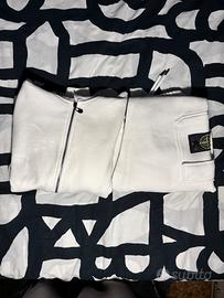 Completo Stone Island