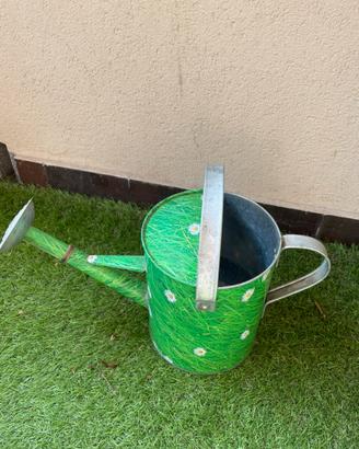 Innaffiatoio metallo verde