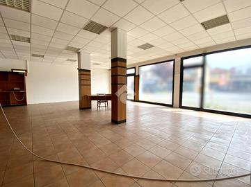 NEGOZIO A ALBIGNASEGO