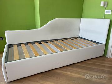 LETTO SINGOLO CON ANGOLO SAGOMATO A DESTRA