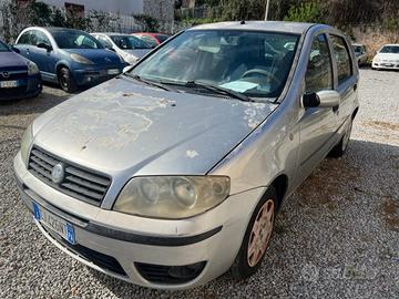 FIAT Punto 1.2i cat 5 porte EL