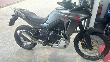 Honda transalp 750