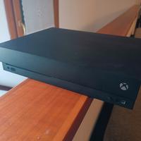 Xbox One X  1 Tb 