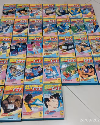 DRAGON BALL GT - 32 VHS + FASCICOLI + RACCOGLITORI