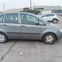 Fiat Idea 1.2 16V BlackLabel