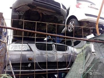 Bmw 320 2007 ricambi