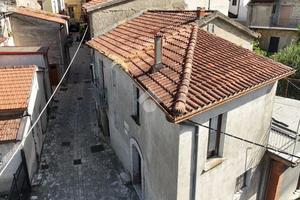 CASA INDIPENDENTE A SAN MARTINO VALLE CAUDINA