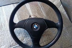 Volanti BMW Ford fiat