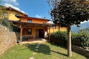 Appartamento arredato con giardino e posto auto